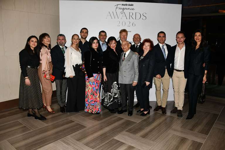 Parfüm Dünyas� �stanbul�da Bulu�tu